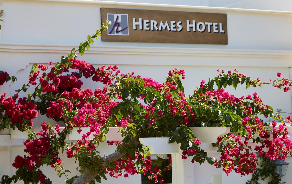 Hermes Hotel Kamári Eksteriør bilde